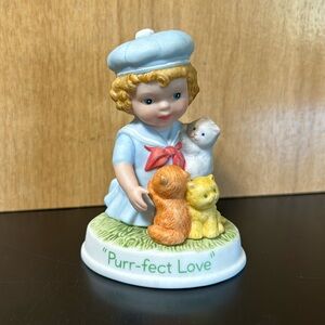 Vintage Avon - Purr-Fect Love   - Tender Memories Collection - 1991
